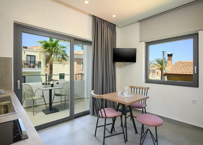 Athina Suites Luxury Suites Near The Sea Platanias