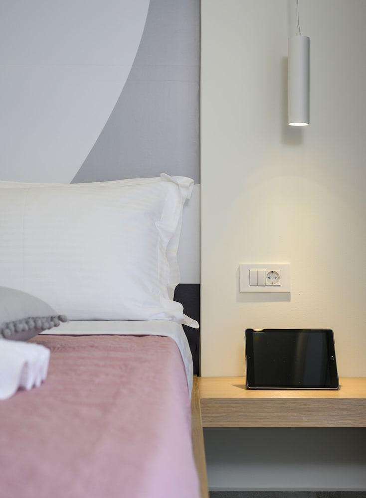 Athina Luxury Near The Sea Platanias Apartment